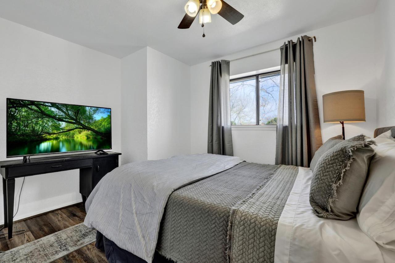 Bayer Guest Haus-Hot Tub And Fire Pit Villa Fredericksburg Exterior foto