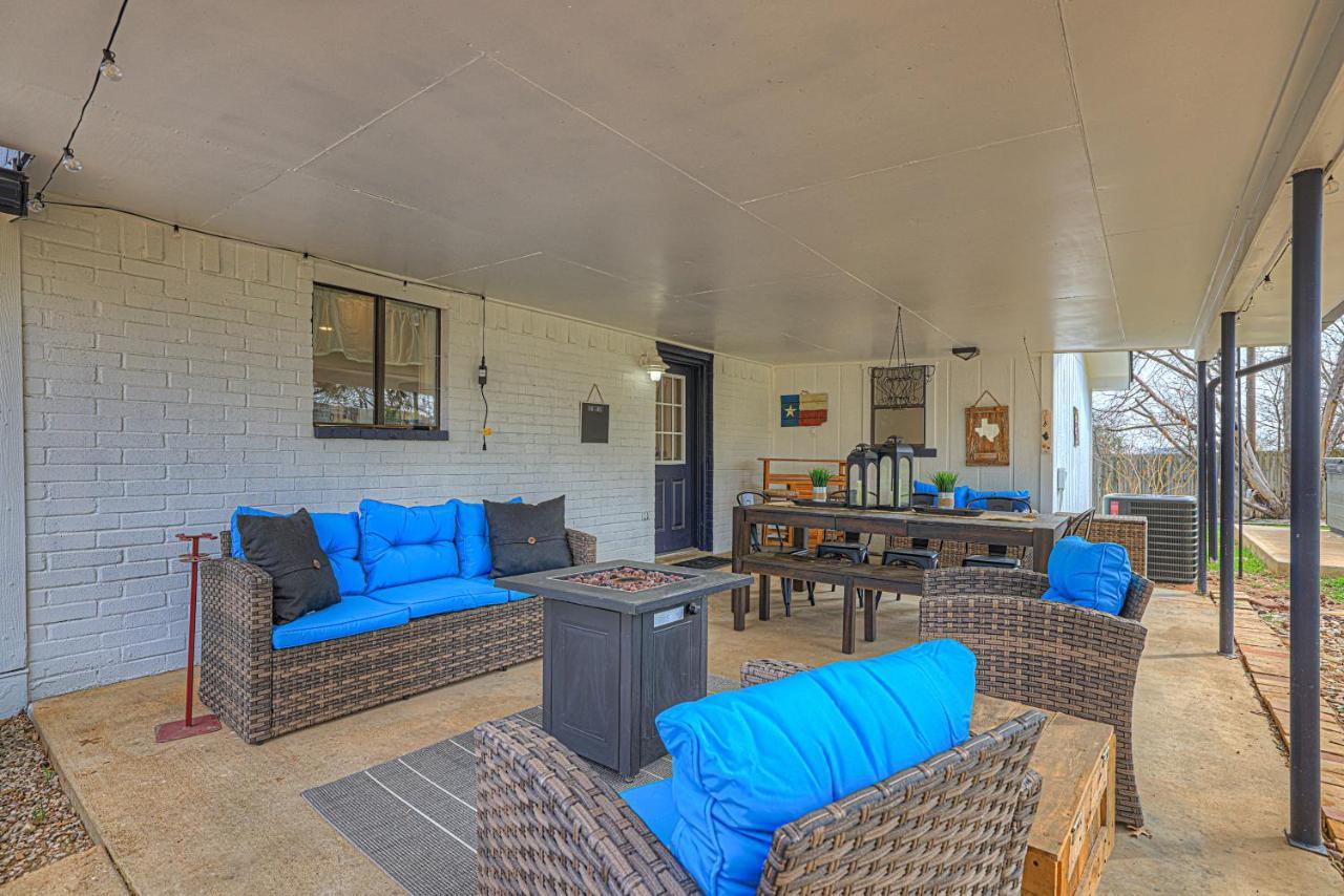 Bayer Guest Haus-Hot Tub And Fire Pit Villa Fredericksburg Exterior foto